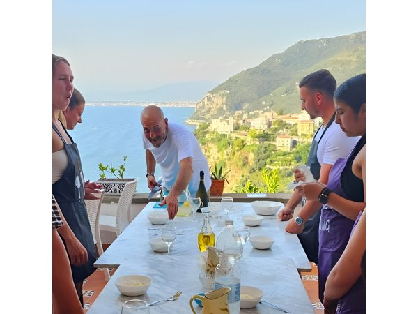 Authentic Pasta & Pizza Cooking Class with Sorrento Coast Pickup