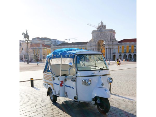 2-Hour Private Historic Lisbon Tour by Tuk Tuk