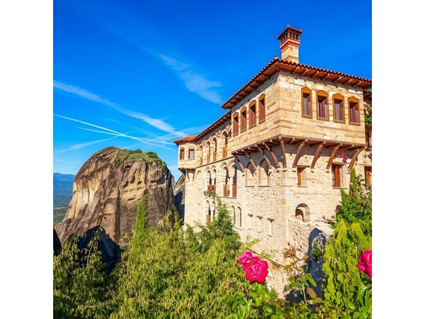 Delphi and Meteora Private Day Trip from Athens including Dinner