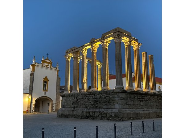 Évora and Monsaraz from Lisbon