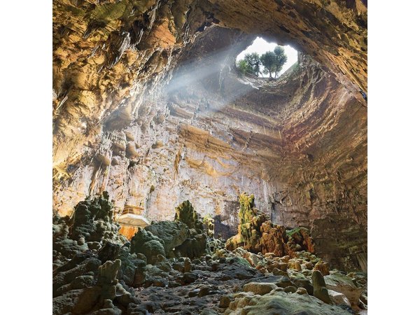 From Bari and Polignano to Sea-Cave Tour Between Land and Sea