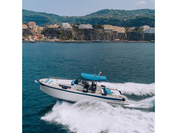 Ischia and Procida Private Yacht Tour from Sorrento