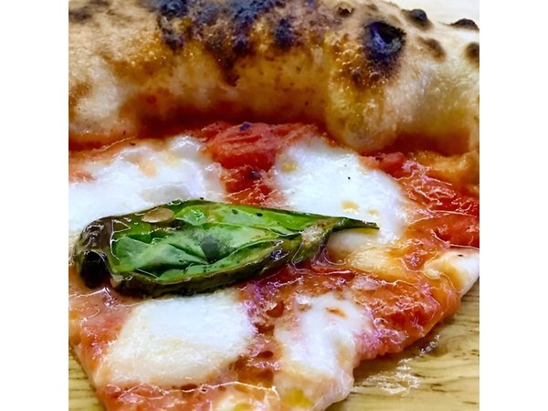 Private Naples Culinary Tour: Pizza, Wine & Local Tastings
