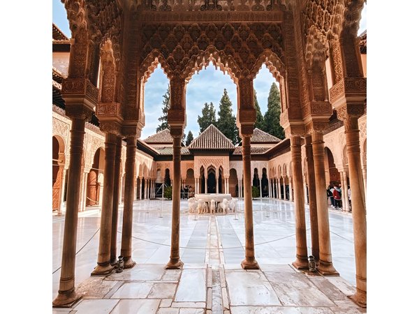 Private Tour to La Alhambra de Granada from Malaga