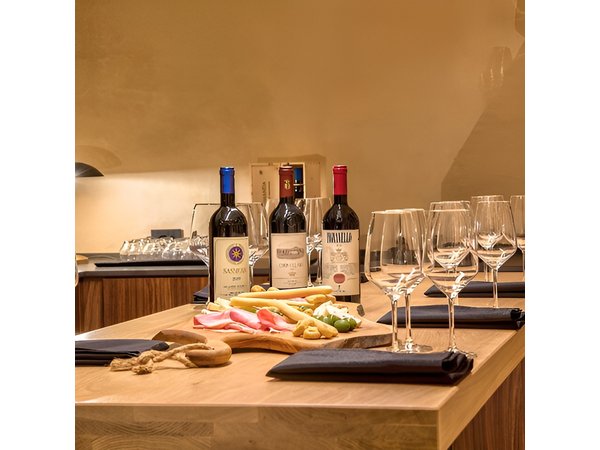 Breathtaking Wine Tasting in the heart of Sorrento