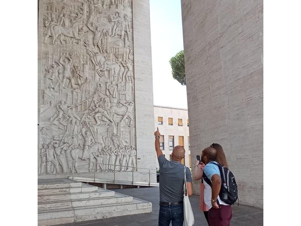 Fascist Rome Tour - The Phantom of Mussolini