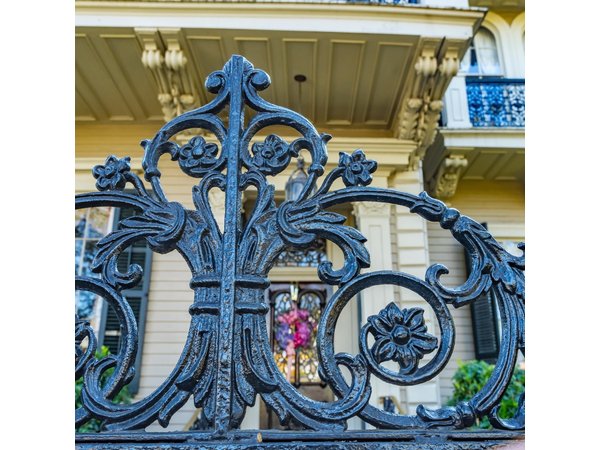 Self Guided Walking Tour of New Orleans' Historic Garden District