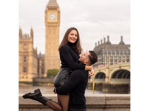London: Private Landmarks with a Professional Photographer