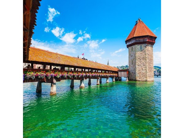 Historic Lucerne: Exclusive Private Tour with a Local