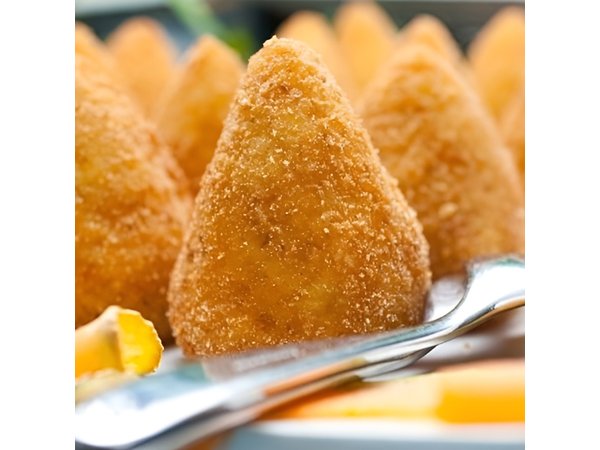 Arancino Making Class in Taormina