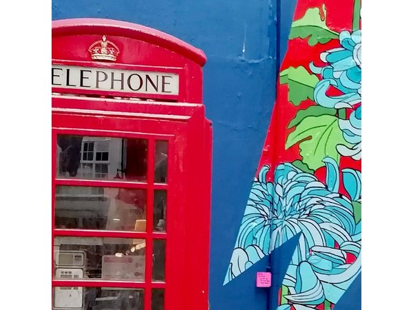 London Rocks! Private Music Walking Tour in Soho 2hrs