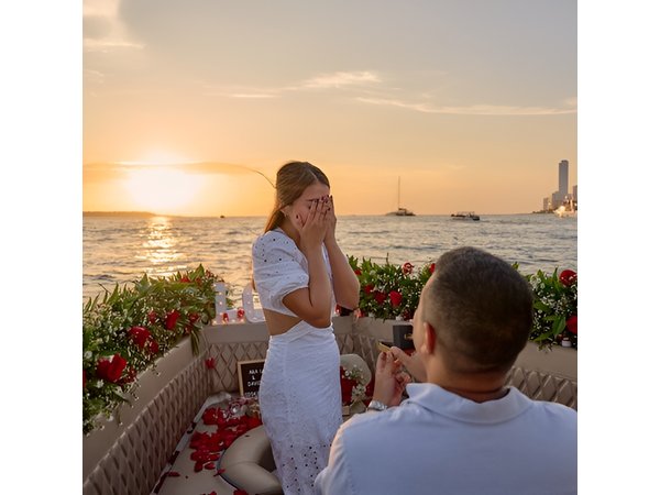 Romantic Date Night in the Bay of Cartagena