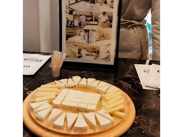Thessaloniki Food Tour: A Feast of Local Delicacies
