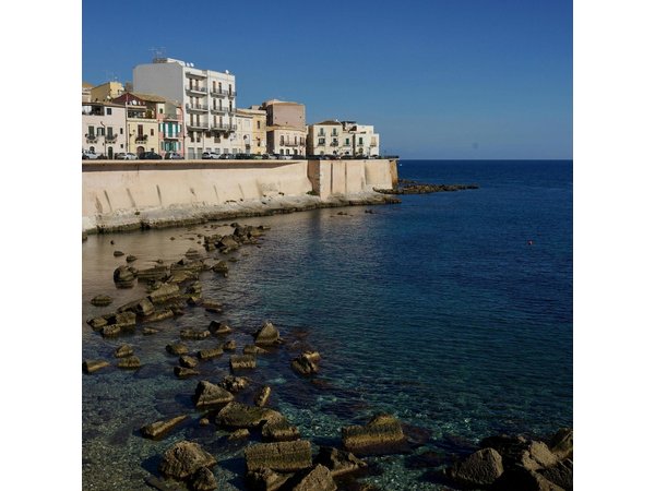 Private Day Trip to Syracuse from Taormina