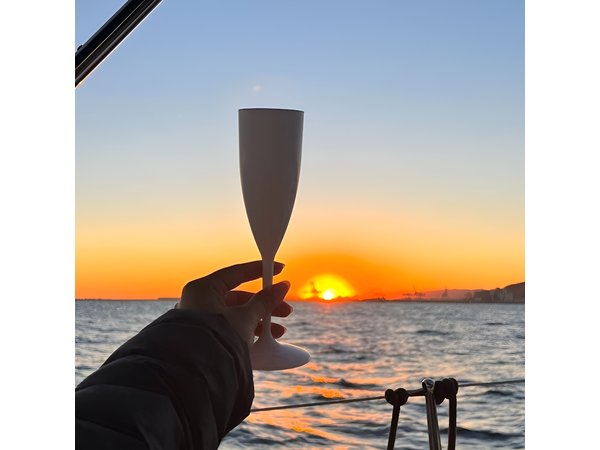 Barcelona Sunset Sailing with Open Bar of Cava and Snacks