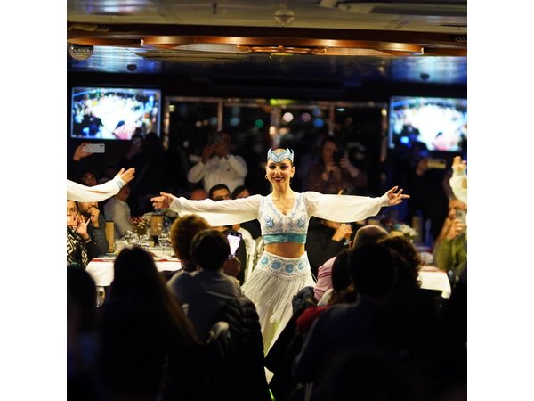 ISTANBUL: Dinner Cruise On The Bosphorus with Turkish night show