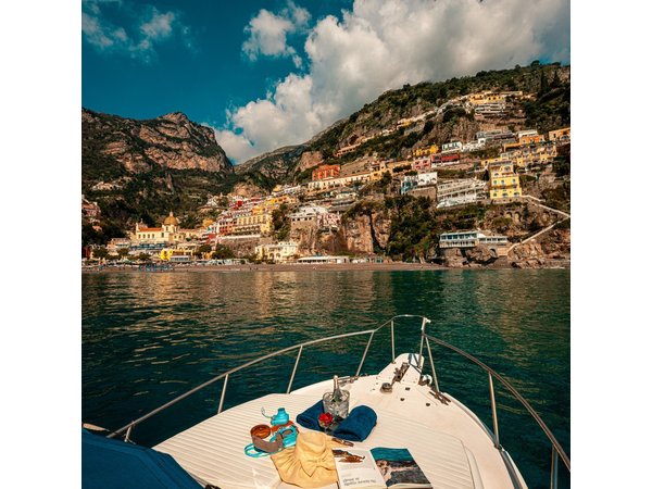 Discover the essence of the Amalfi Coast aboard Calypso