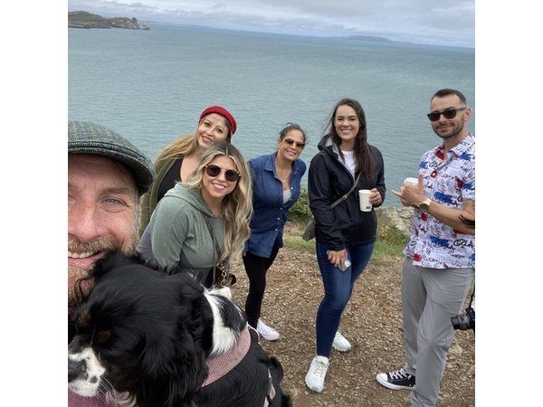 Dublin Coastal Hike and Pints with A local & His Dog Private tour