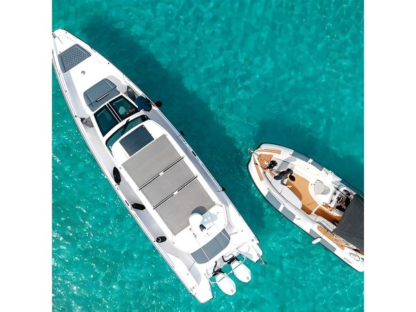 Private Boat Tour Paros, Antiparos & Blue Lagoon - Half Day