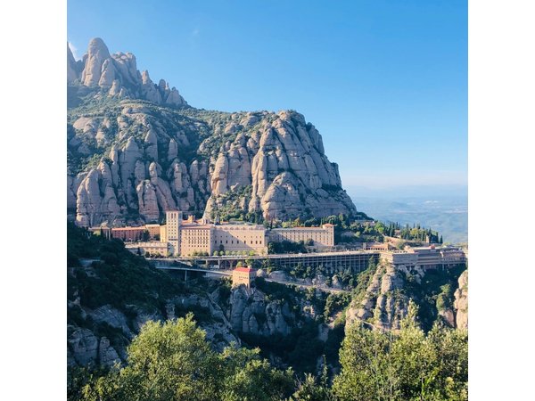 Montserrat Early Morning Skip-the-Hussle Half Day from Barcelona