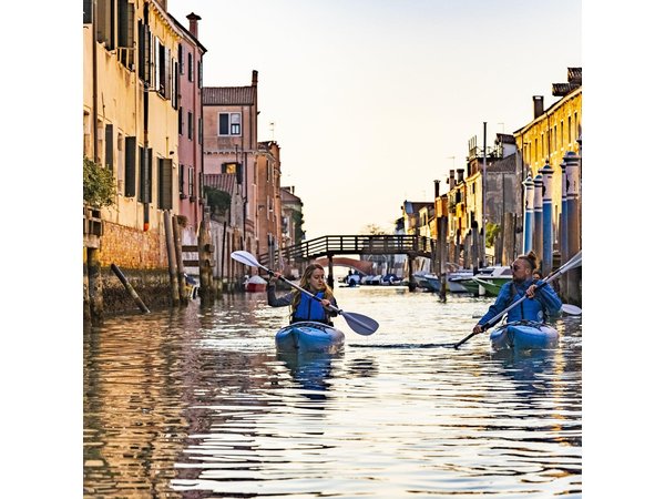 Private Family Kayaking Tour: Discovering Venice