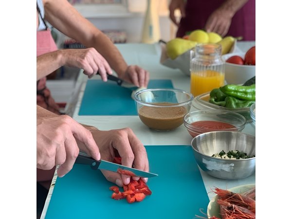 Rooftop Paella Cooking Class Experience in Barcelona with Sangria
