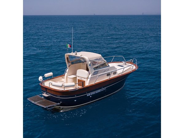 Full day Private Capri boat tour from Positano
