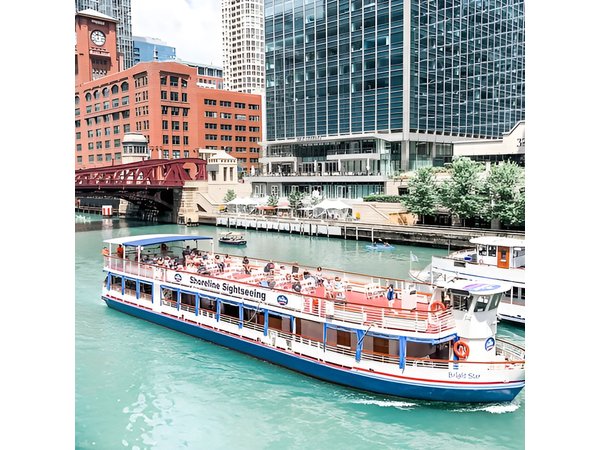 Chicago Architecture River Tour & Hop-on Hop-off Sightseeing Tour