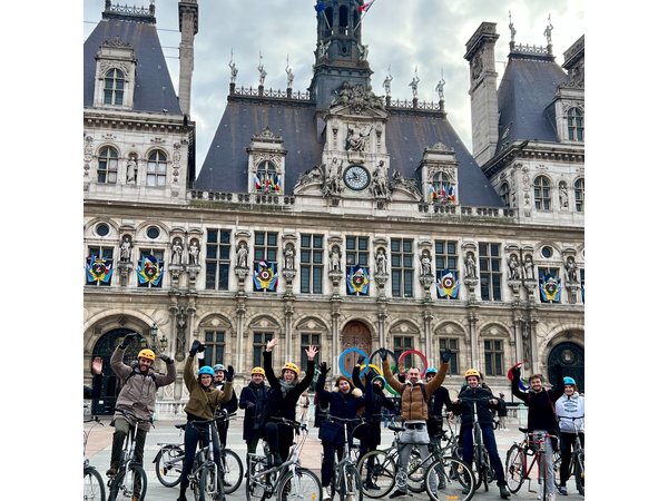 Discover Iconic Paris: Private Bike Tour of the City Center