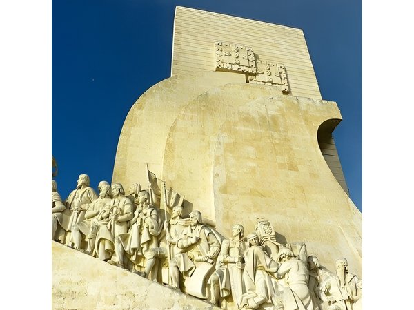 Half-Day Private Lisbon Tour by Tuk Tuk