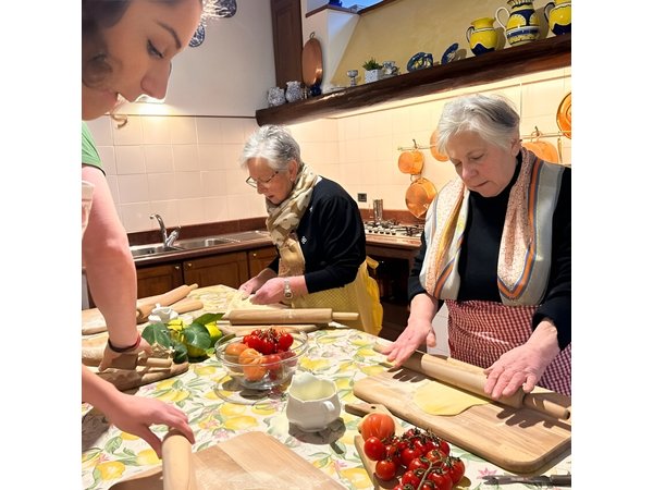 Sorrento: Make Pasta and Tiramisu with a Local by Cesarine