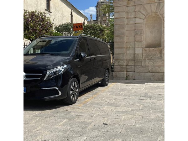 Tours from Syracuse to Ragusa Ibla, Modica and Noto