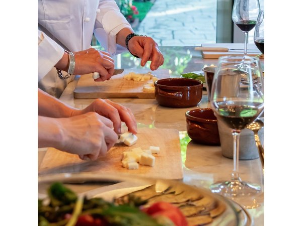 Cooking Class: Your Culinary Love Affair in Sorrento