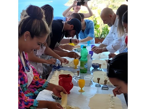 Sorrento Coast: 100% Hands-On Pizza & Pasta Cooking Experience