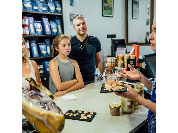 Paris Le Marais District Original Food and Wine Tasting Tour