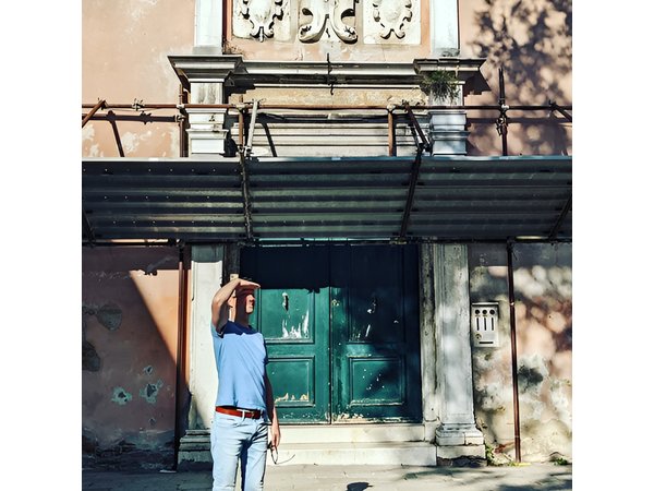 Venice Commissario Brunetti and Donna Leon: Walk His Beat