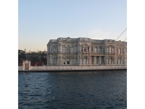 Istanbul Two Continents Beylerbeyi Palace Tour