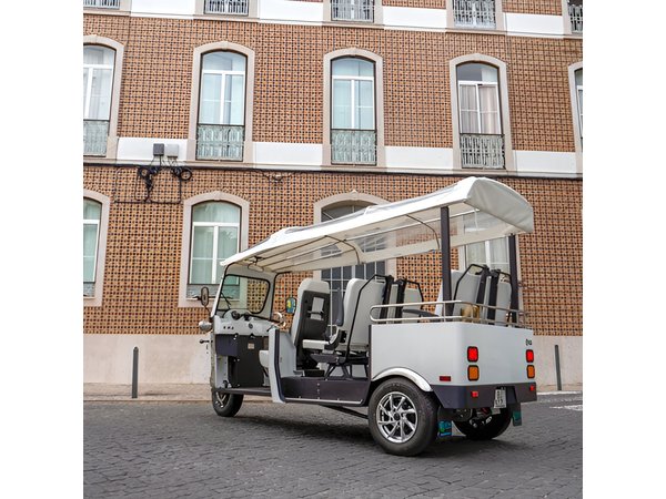 Lisbon Ultimate Tuk Tuk Tour (5h): Old Town, Belém & Street Art