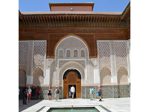 Marrakech: Ben Youssef Madrasa, Jardin Secret & Souks Guided Tour
