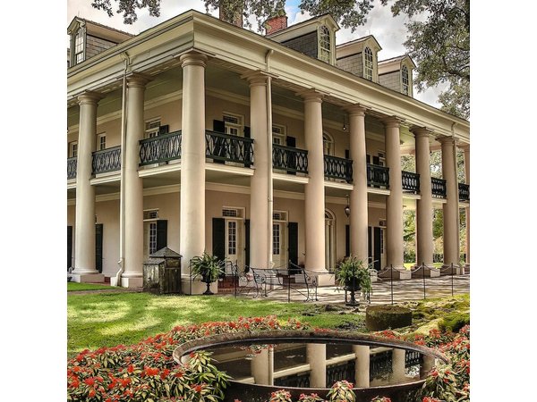 Oak Alley Plantation Tour with Pickup from New Orleans