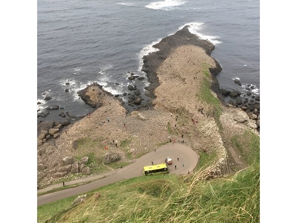 Giants Causeway and Belfast 2 Days with Private Chauffeur Tour