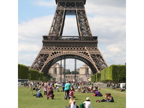 Paris Private Walking Tour with a Local Guide