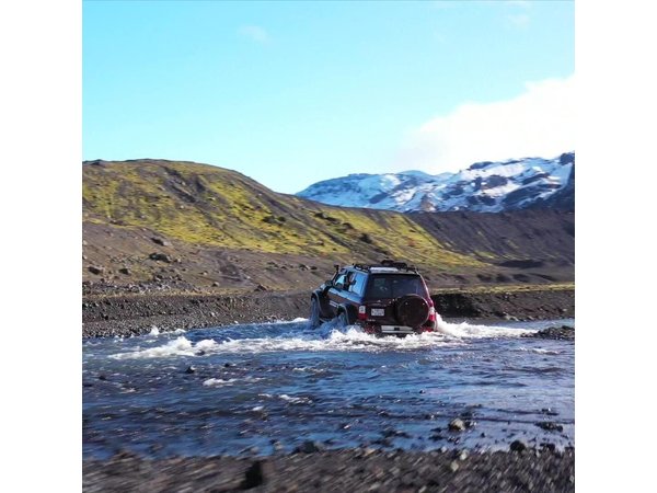 Super Jeep Private Tour at Thórsmörk from Reykjavik