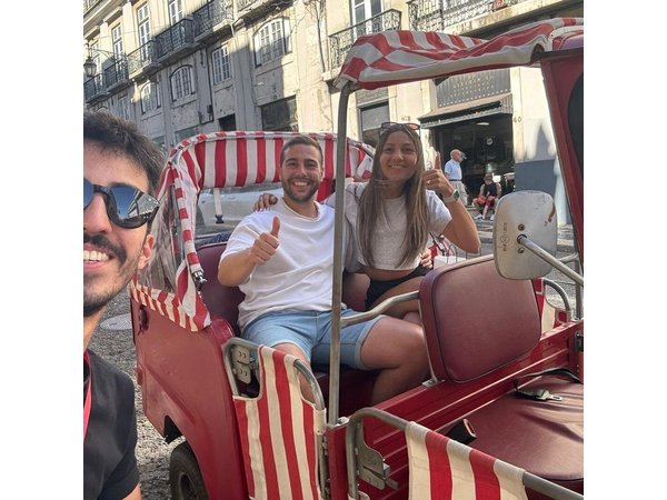 2h or 4h Lisbon Private Historical Tour by Tuk Tuk