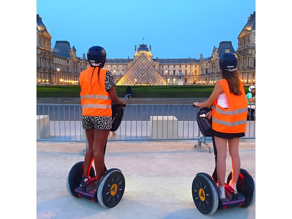 Paris Sunrise tour by Segway