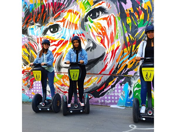 Street Art tour in Paris - Discover Paris murals !
