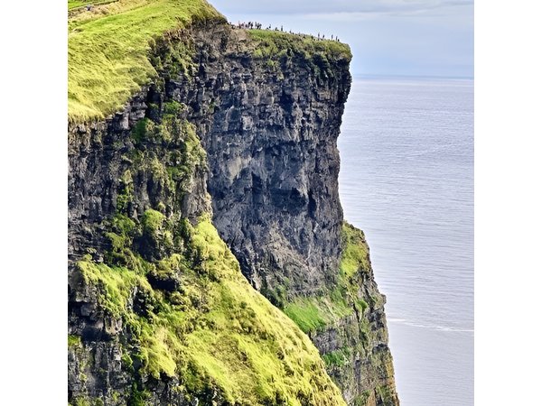 Dublin To Cliffs Of Moher Private Sightseeing Tour