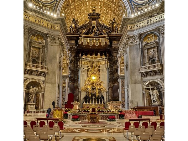 Rome: In-Depth St. Peter's Basilica Tour with Tour Guide