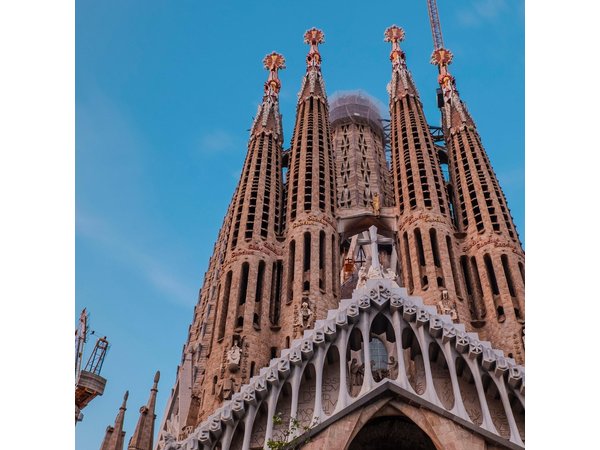 Photo Walking Tour Sagrada Familia and Gaudí in Barcelona