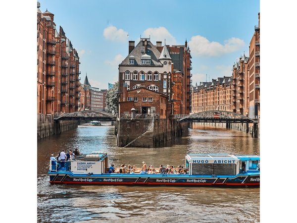 90-minute harbor tour through the Speicherstadt in Hamburg